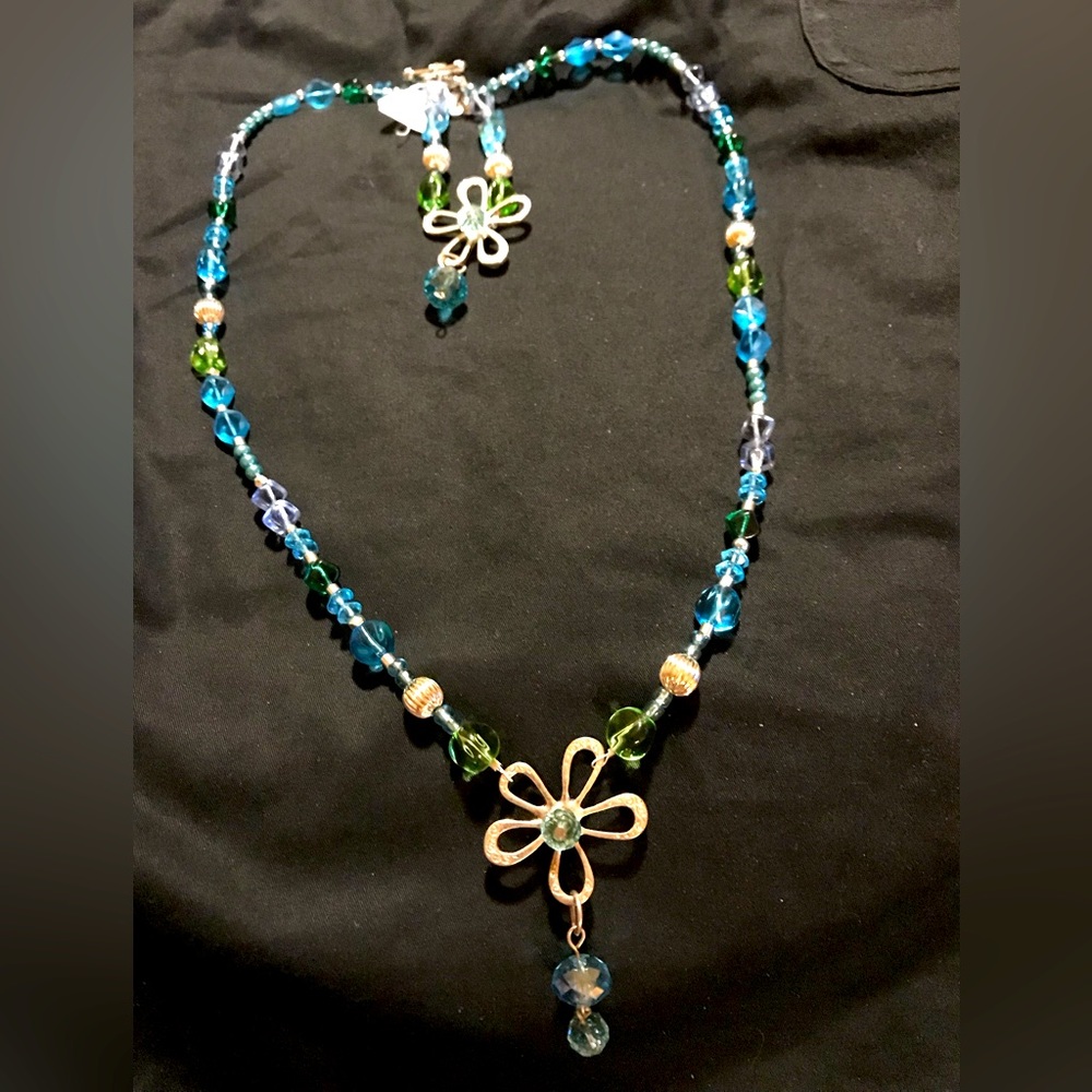 HANDMADE BEADED NECKLACE SET